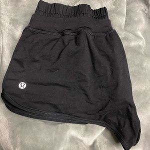 Lulu shorts